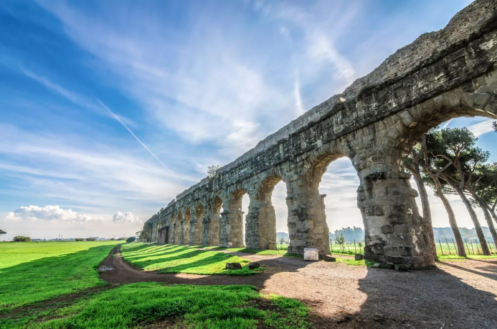 Appia Antica, The ancient Aqueduct in Rome