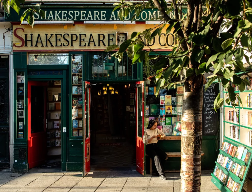 Shakespeare and Company Paris Exterior
